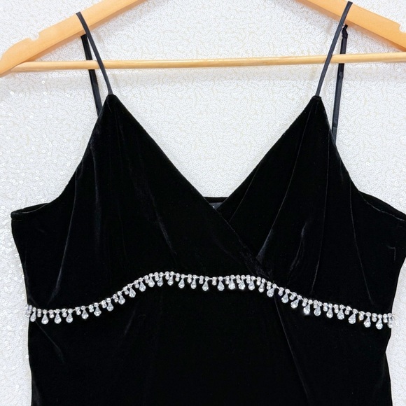 INC Y2K Black Velvet Cami Top Size 8 Rhinestone Beaded Empire Waist Evening - Picture 8 of 9